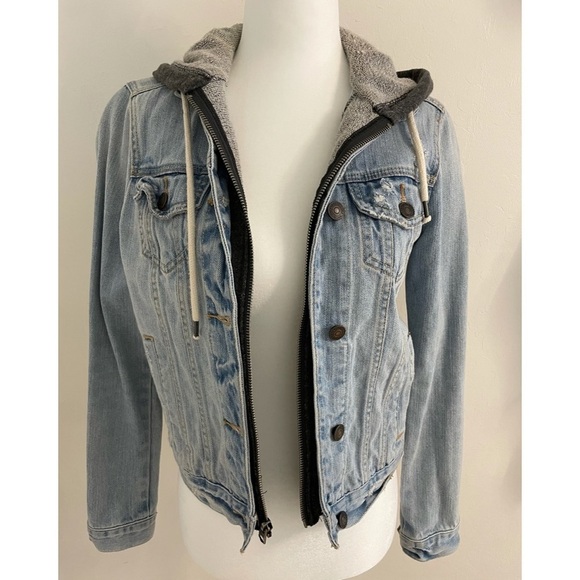 Abercrombie & Fitch Jean Jacket XS - Picture 1 of 3